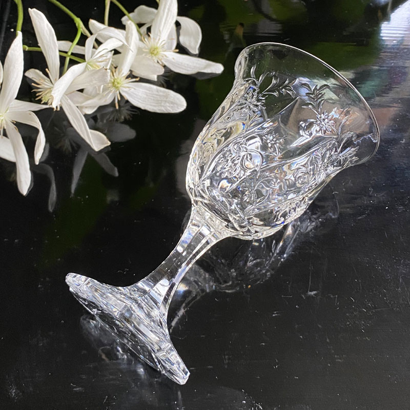 https://mikeweedonantiques.com/1368-large_default/thomas-webb-sons-rock-crystal-set-of-6-wine-glasses.jpg