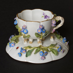 Meissen Porcelain Flower Incrusted Demitasse Cup & Sauce Forget-me-not