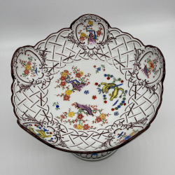 Meissen Porcelain Japanese Kakiemon Style Comport