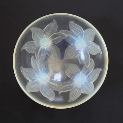 Rene Lalique Clear and Opalescent Glass Lys Bowl