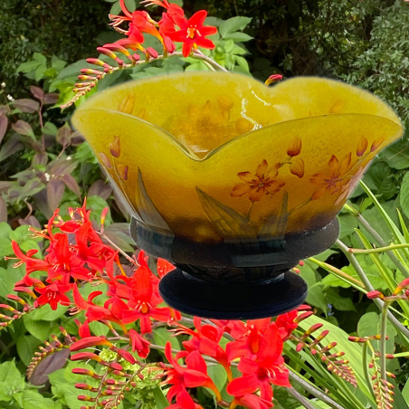 Daum Nancy Cameo and Enamelled Small Coupe Decorated with Crocosmia