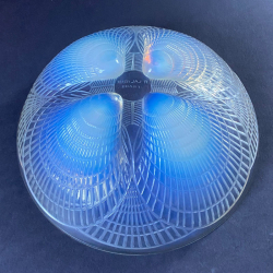 Rene Lalique Clear and Opalescent Glass Coquilles Bowl No 1