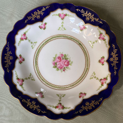 George Jones and Sons Crescent China Part Dessert Service Decorated with Roses