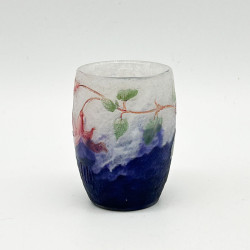 Daum Nancy Cameo and Enamelled Liqueur Glass Decorated with Fuchsia