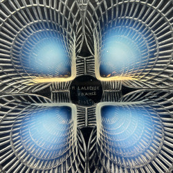 A Pair Rene Lalique Clear and Opalescent Glass Coquilles Plates No 4