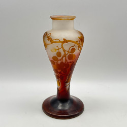 Emile Galle Cameo Glass Table Lamp Decorated with Grape and Vine