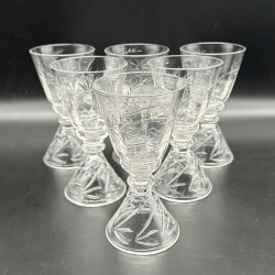 French Clichy Set of Six Wine Glasses Engraved with Plant and a Dragonfly